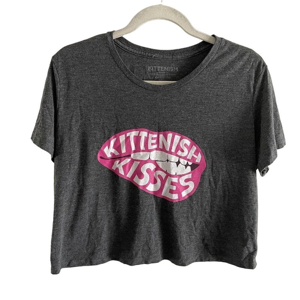 Kittenish Women L Gray Casual Short Sleeve Crewneck Cropped Graphic T-Shirt